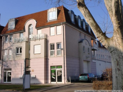 Rundum gut! Kleine 3 Zimmerwohnung mit Balkon und TG-Stellplatz