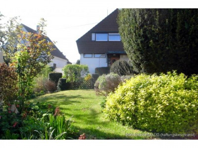 !! SCHNELL SEIN LOHNT SICH: freistehendes EFH in Asperg mit großem Garten in bevorzugter Lage !!