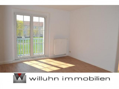 Jetzt zugreifen: 3 RW, frisch saniert !!Prov.-frei