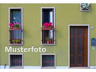 Mehrfamilienhaus mit 5 Wohnungen