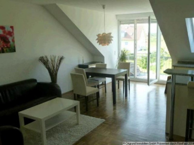 Heimstetten - Charmantes Dachgeschoss mit sonnigem Süd/West-Balkon