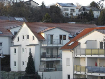 Schöne 4 Zimmer Wohnung in Weissach DG mit Balkon - auch eine gute Kapitalanlage!