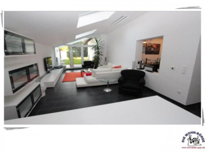 * Hochwertige, moderne & komplett ausgestattete Einliegerwohnung im Zentrum von Garmisch *