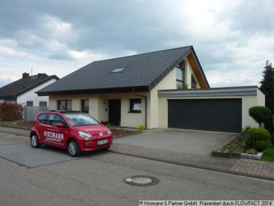Schickes Einfamilienhaus mit Terrasse und großem Garten in Traumlage von Malsch