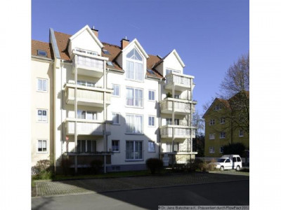 Helle Dreizimmerwohnung mit Südseiten-Balkon im Weidig! Mieten wäre teurer!