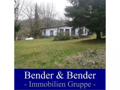 Ideal für Pferde.-/Tierhaltung !!Großer Bungalow mit ca. 2.469 m² Grundstück + angrenzender Weide
