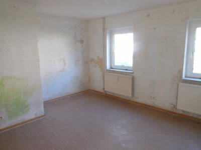 Gepflegte 3-Zimmer-Wohnung selber renovieren und 2 Kaltmieten sparen