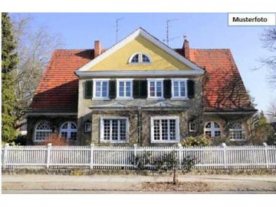 Zwangsversteigerung Einfamilienhaus in 15306 Worin, Seestraße