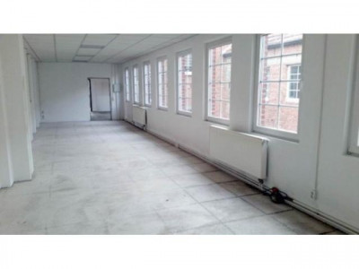 Helle, stilvolle 4- Zimmer Loft Wohnung