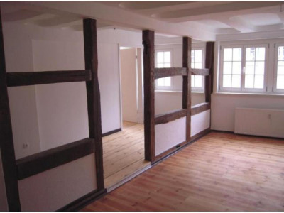 Modernisierte 2-Zimmer Wohnung in historischem Ambiente