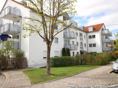 Große 1-Zimmer Dachgeschosswohnung mit Westbalkon in zentraler Lage von Siegertsbrunn