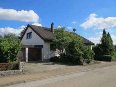 Zwangsversteigerung Zweifamilienhaus in 74572 Blaufelden, Birkenweg