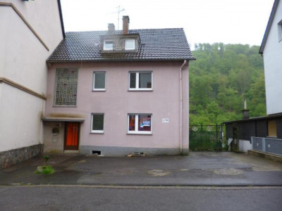 Provisionsfrei! Mehrfamilienhaus in Hagen!